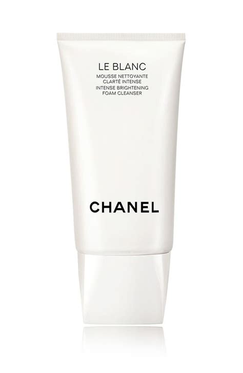 chanel le blanc face wash.